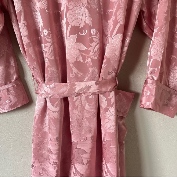 Vintage Victoria's Secret Gold Label Rose Pink Satin Floral Full Length Robe - Picture 7 of 15
